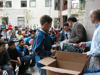 2006