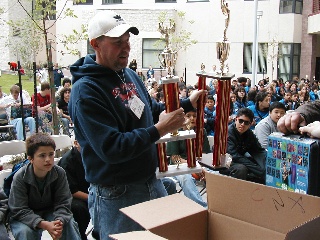 2006
