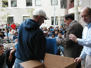 2006
